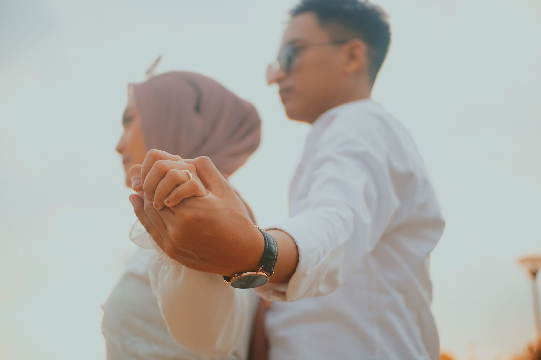 Interpretasi mimpi dilamar pacar, simbol harapan, cinta, dan komitmen dalam kehidupan nyata